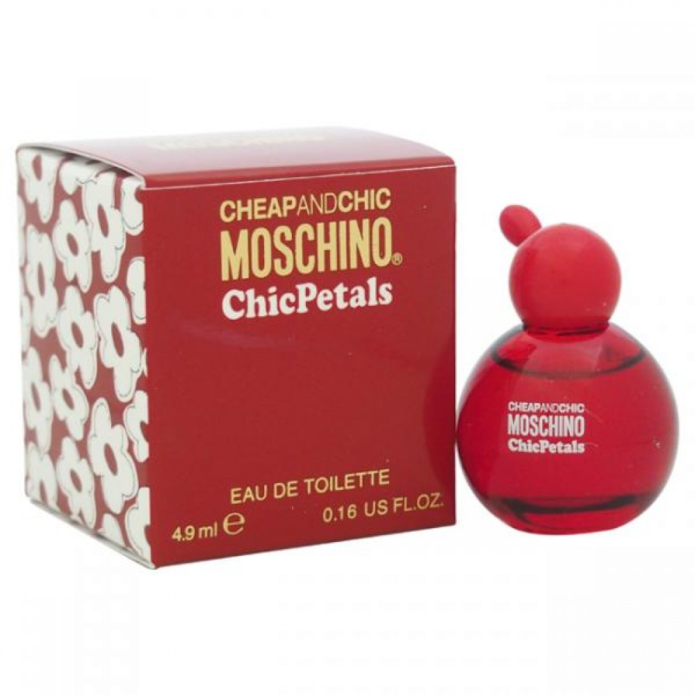 Moschino Cheap And Chic Chic Petals Perfume