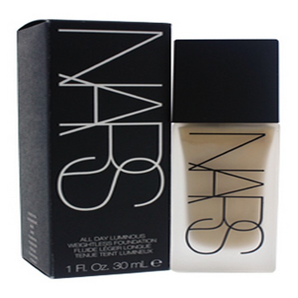 Nars All Day Luminous Weightless Foundation Foundation Women 1 oz 40$